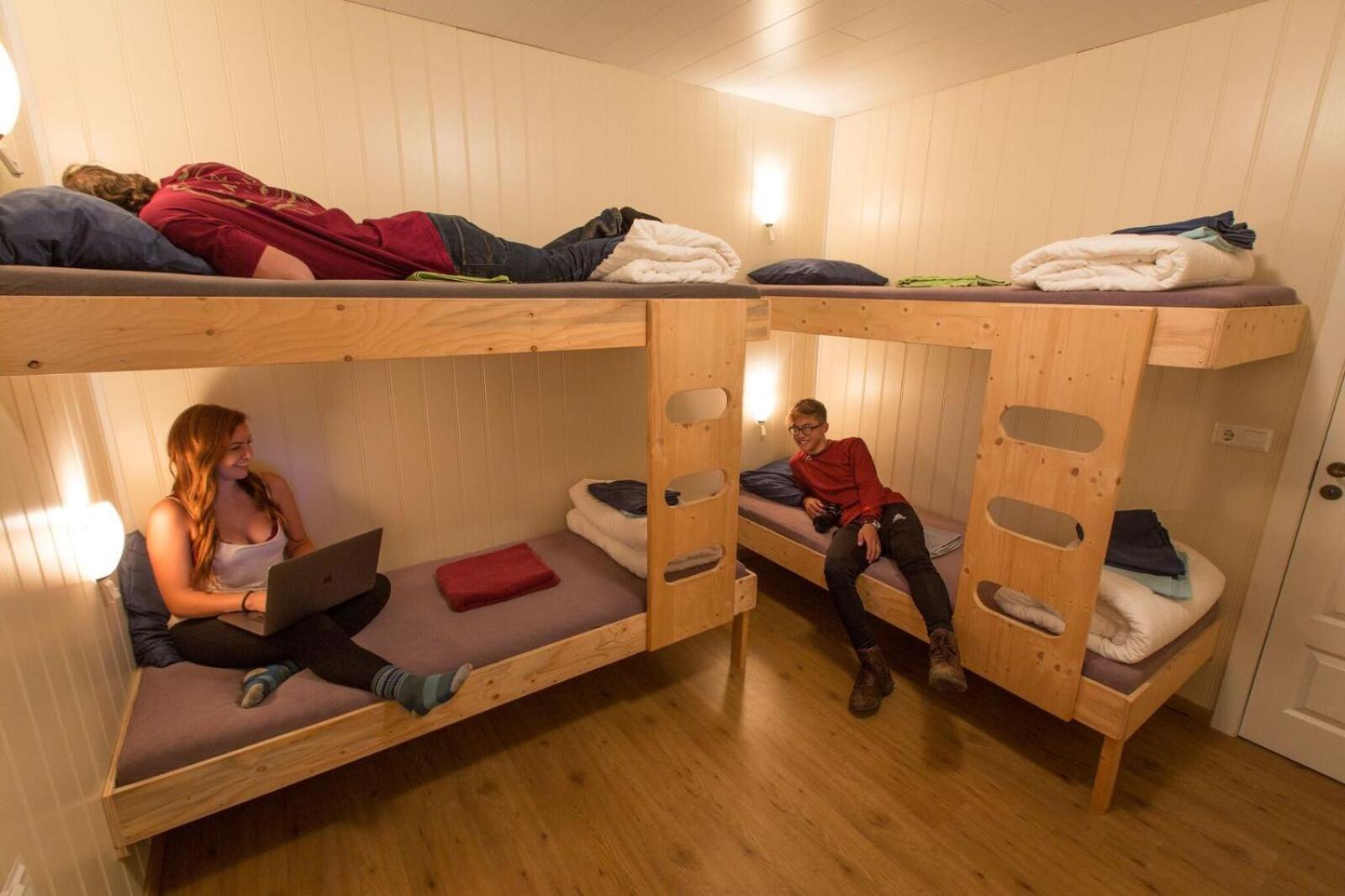 Vik Hostel Екстер'єр фото