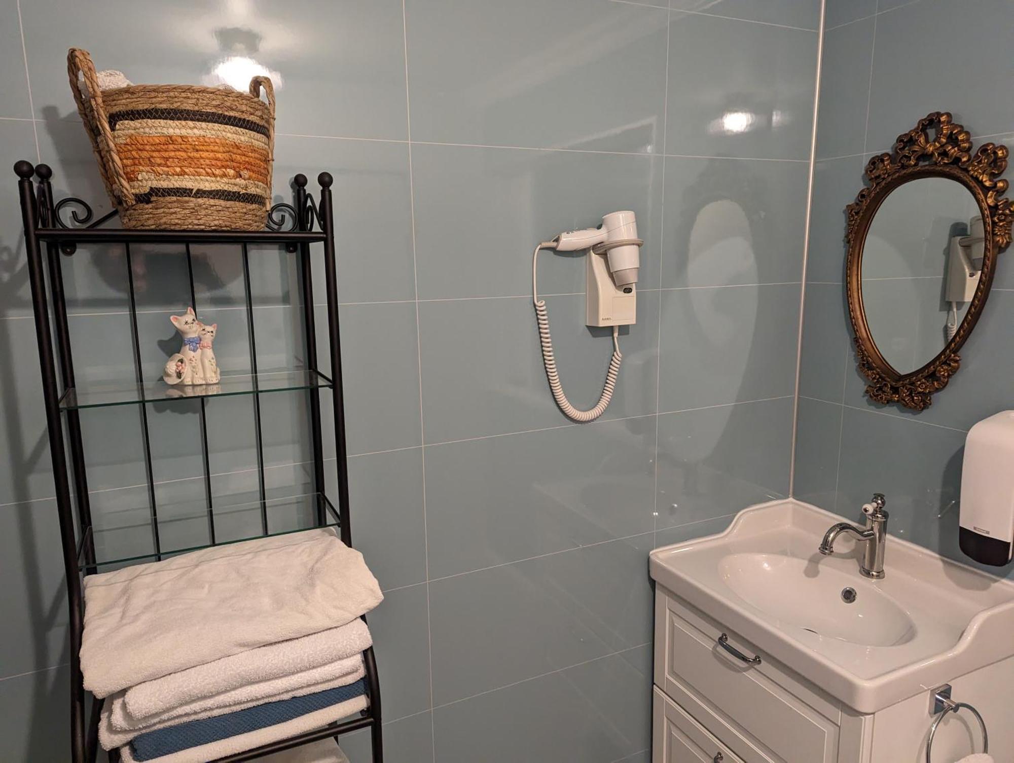 Vik Hostel Екстер'єр фото