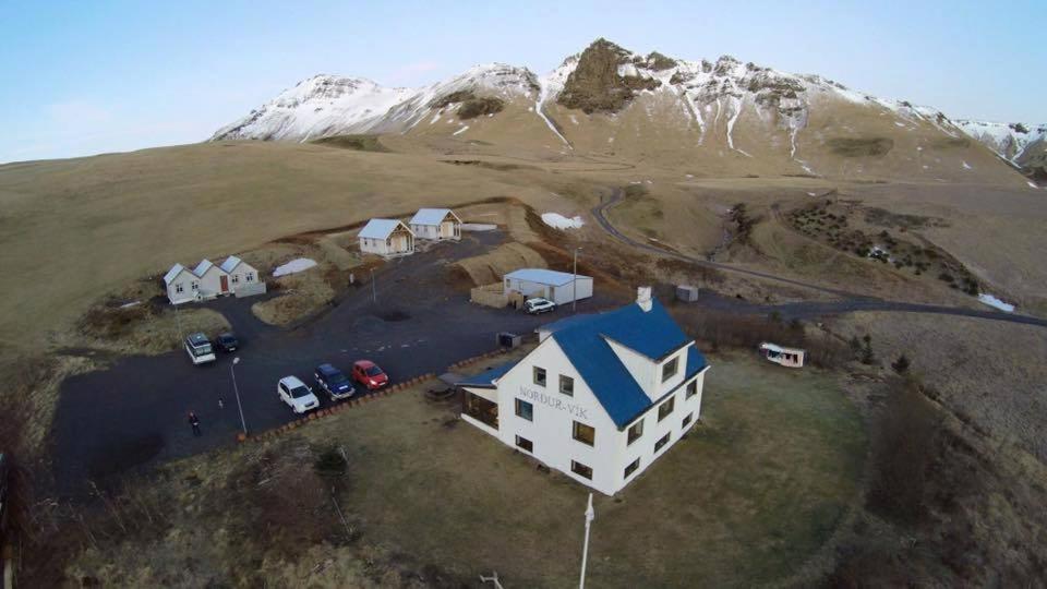 Vik Hostel Екстер'єр фото
